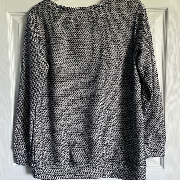 NWOT Roots sweater - Picture 5 of 5